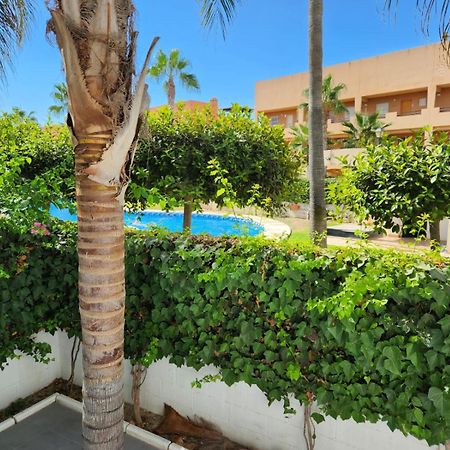 Apartamento ¡Bajo extraordinario con vistas a la piscina y terraza! Vera Exterior foto