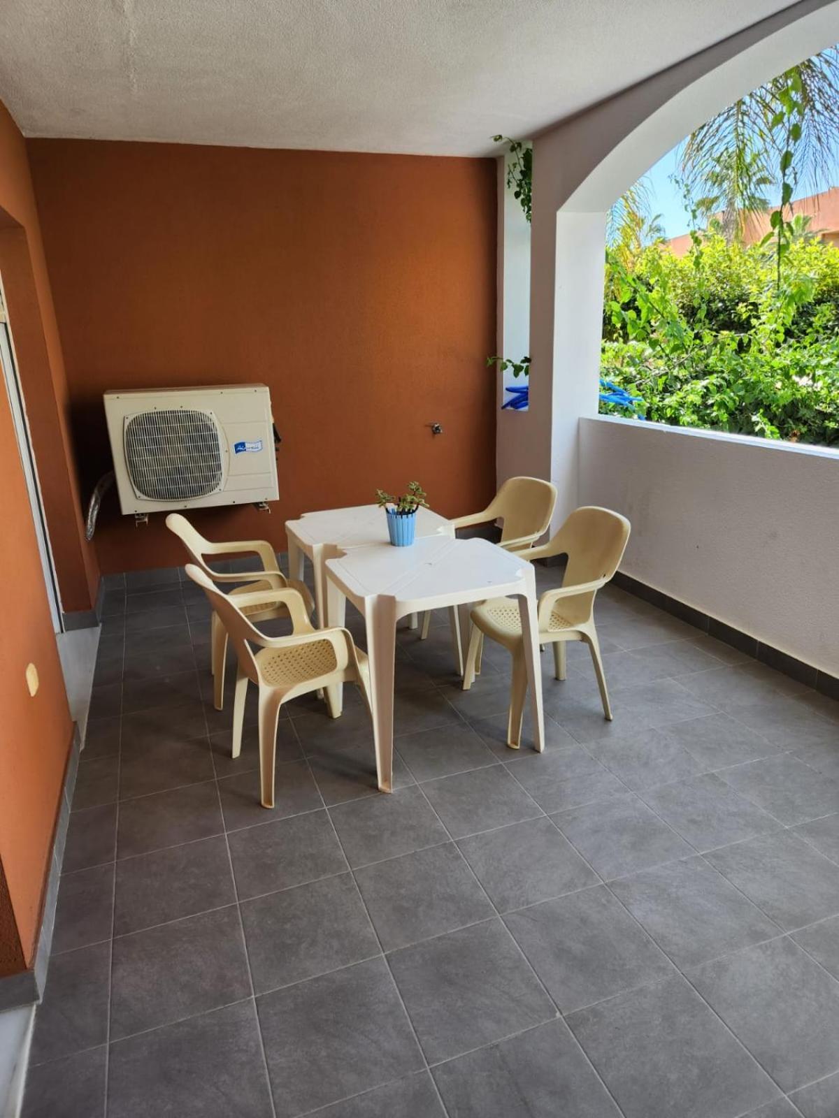 Apartamento ¡Bajo extraordinario con vistas a la piscina y terraza! Vera Exterior foto